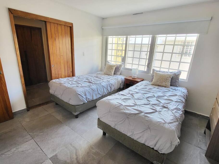 3 Rooms House At Side Of The Lagoon カンクン エクステリア 写真